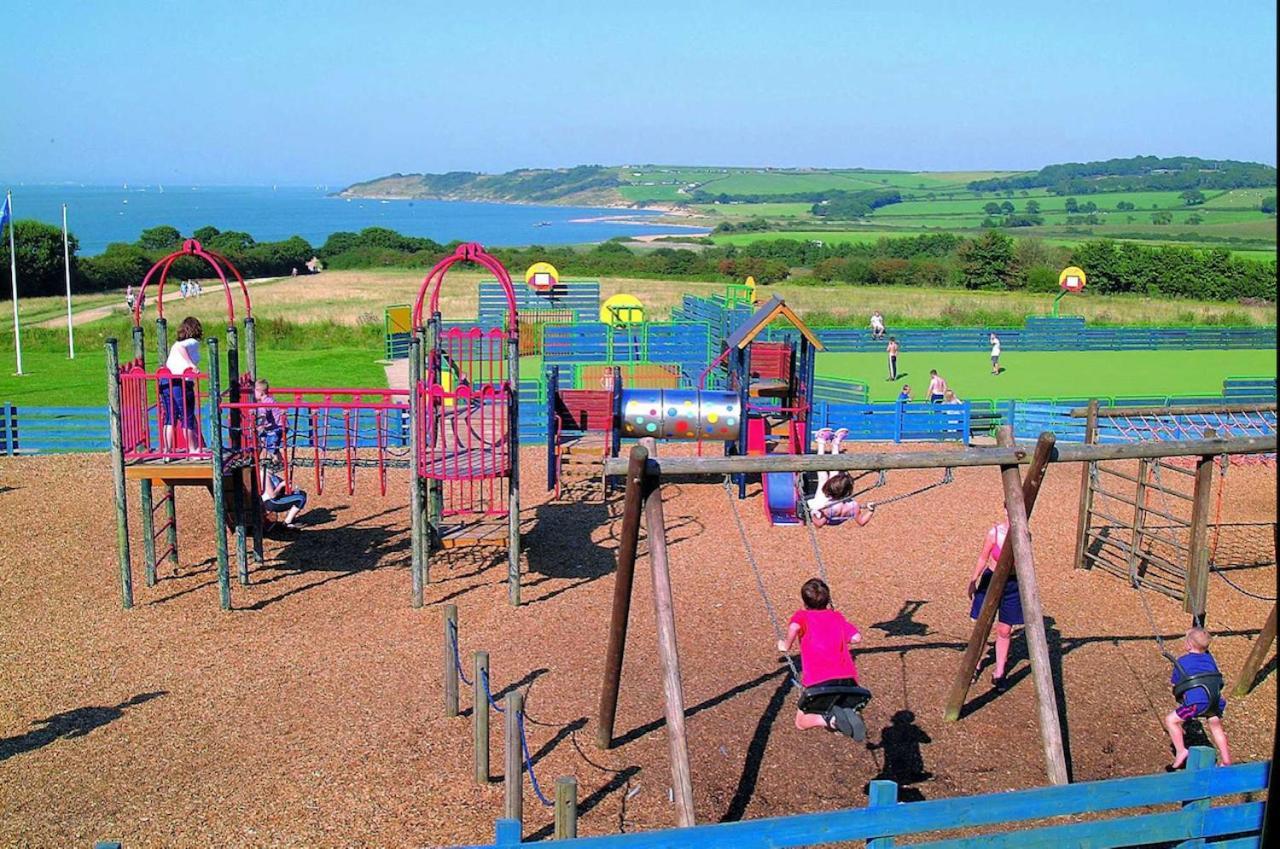 Family Holiday Home - Thorness Bay - Wifi Porchfield  Exterior photo
