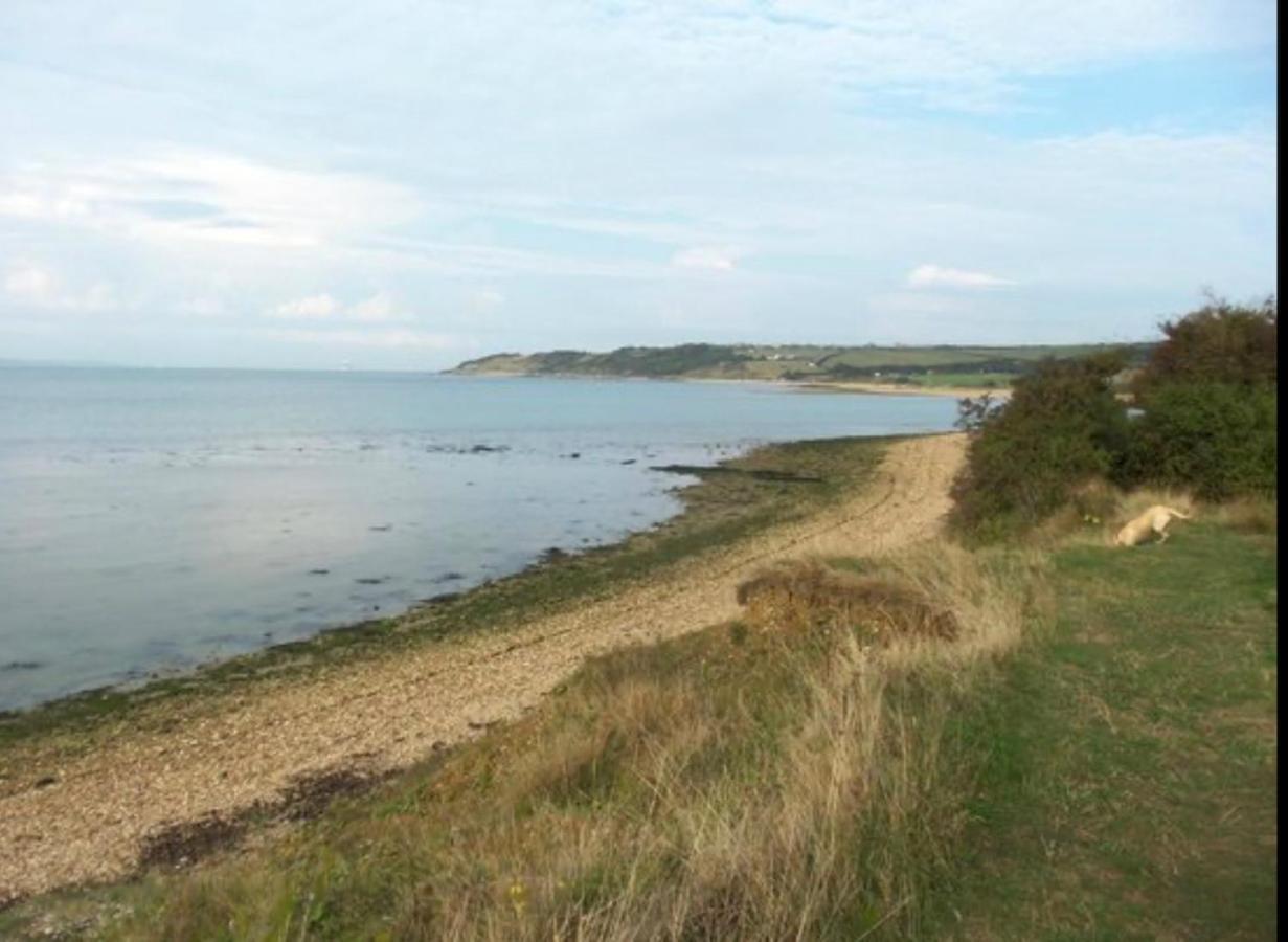 Family Holiday Home - Thorness Bay - Wifi Porchfield  Exterior photo